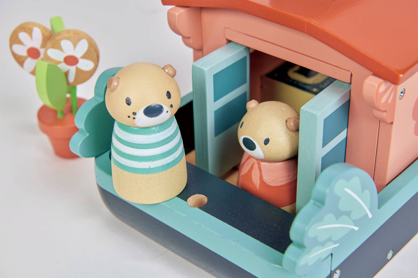 ThreadBear Tender Leaf Little Otter Canal Boat